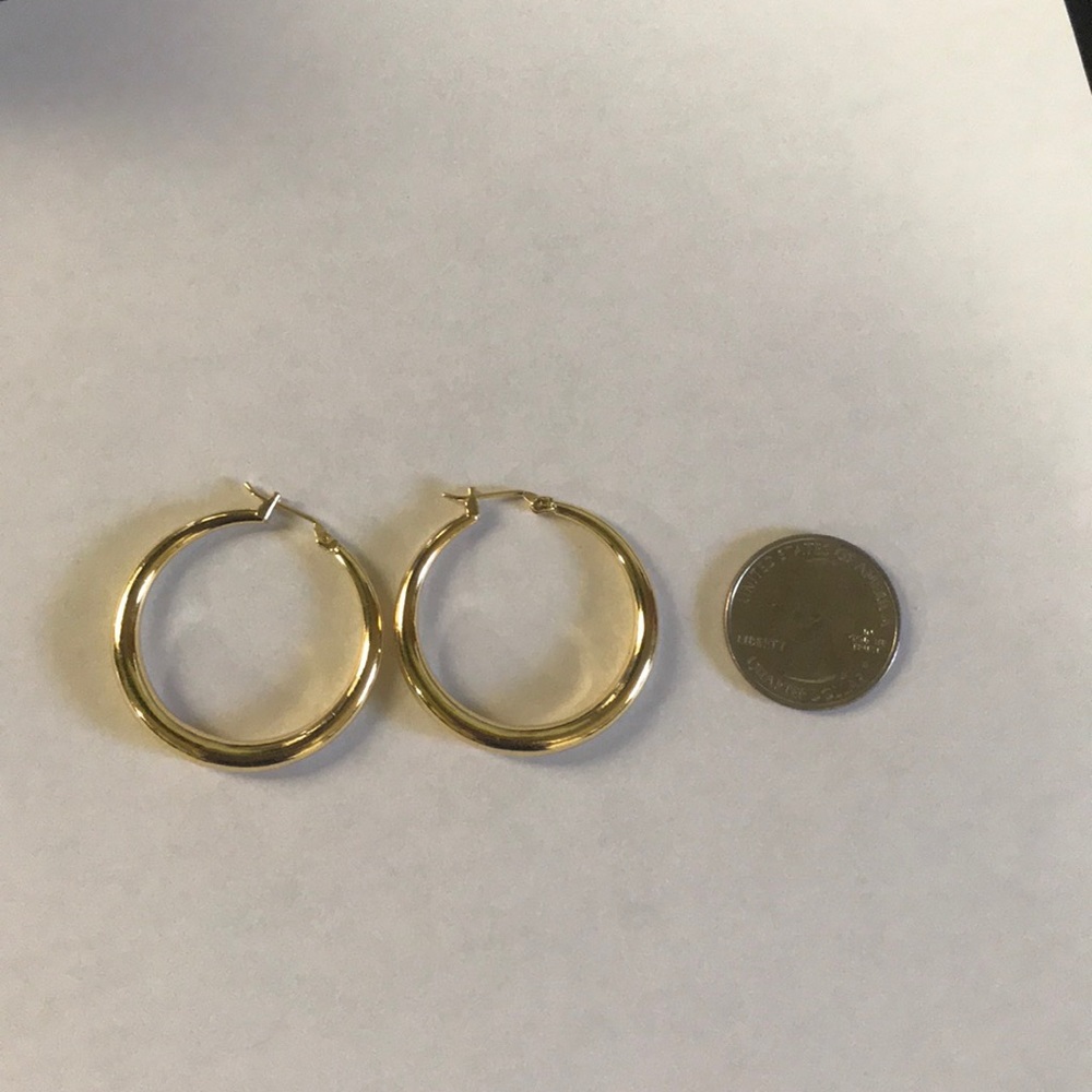 New 18K Gold Plated Lock Hoop Earrings ITALY MADE - Picture 4 of 4